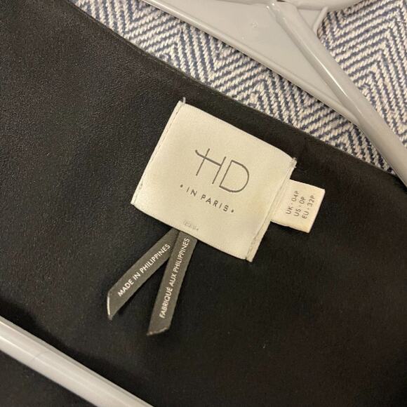 ANTHRO - HD IN PARIS - Laser Cut Sleeveless Blouse - Picture 3 of 6